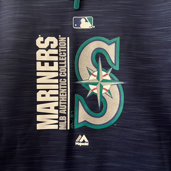 Ladies pull over - Picture 2 of 3